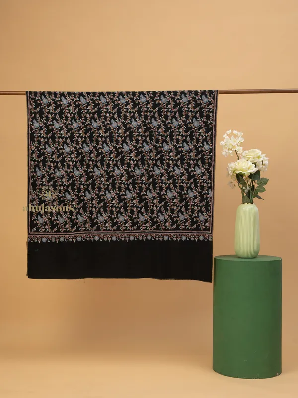 Handloom Pure Pashmina Shawl