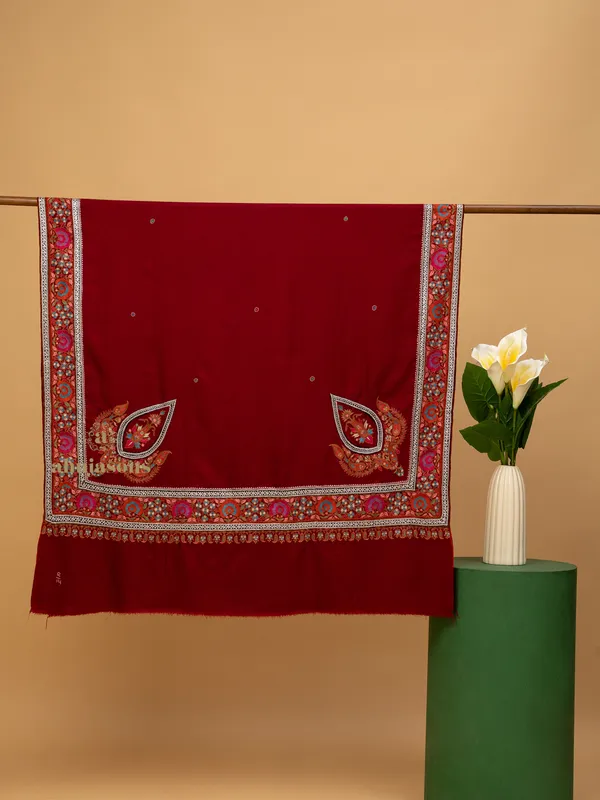 Handloom Pure Pashmina Shawl-Border Embroidery