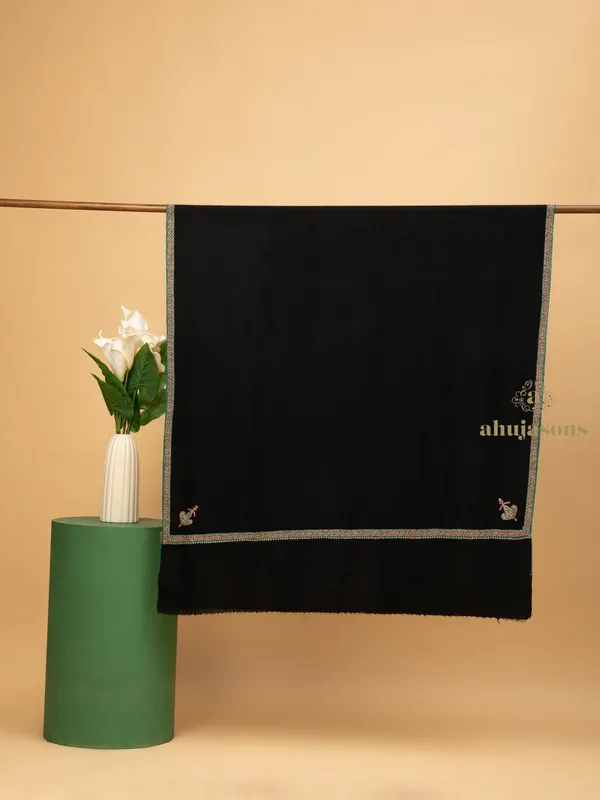 Handloom Pure Pashmina Shawl-Border Embroidery