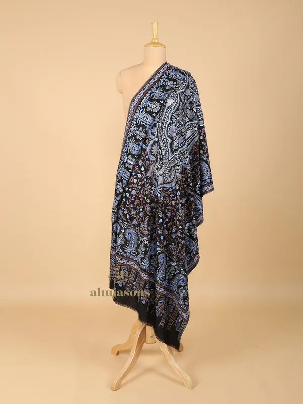 Woolen Shawl