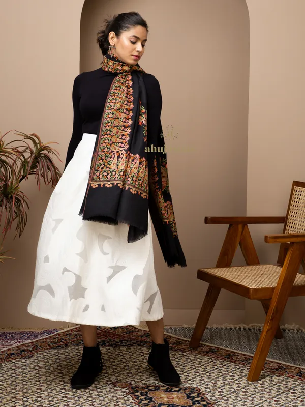Woolen Shawl