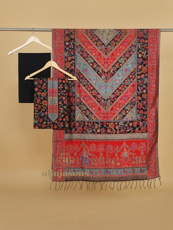 Silk Suit With Zari Weaving