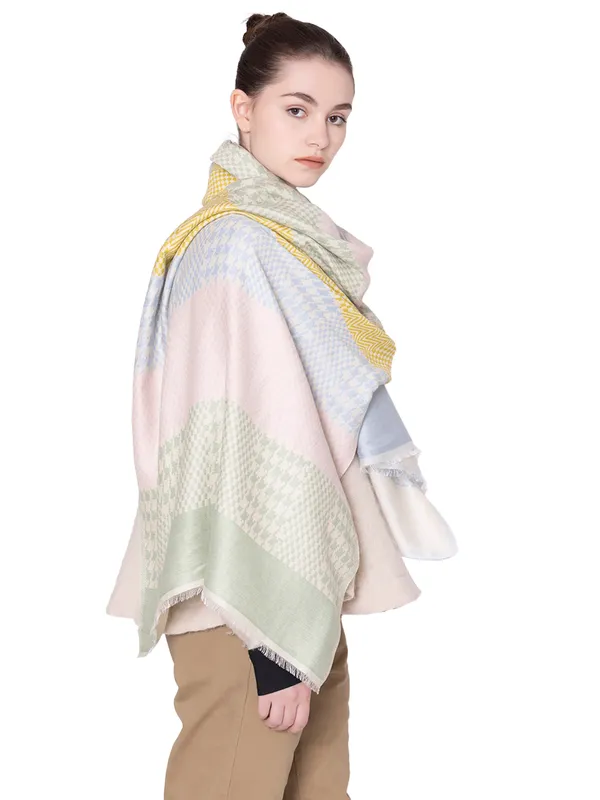Woolen Stole