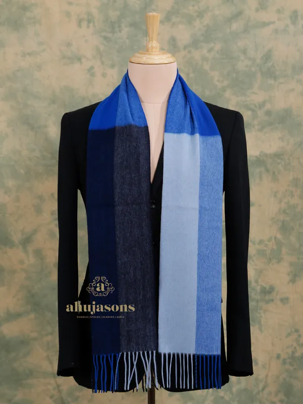 Discover Sophistication with the Blue Cashmere Muffler