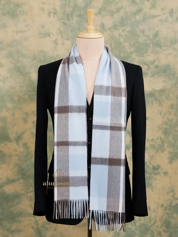 Chic and Cozy: Multi Cashmere Muffler for Every Occasion