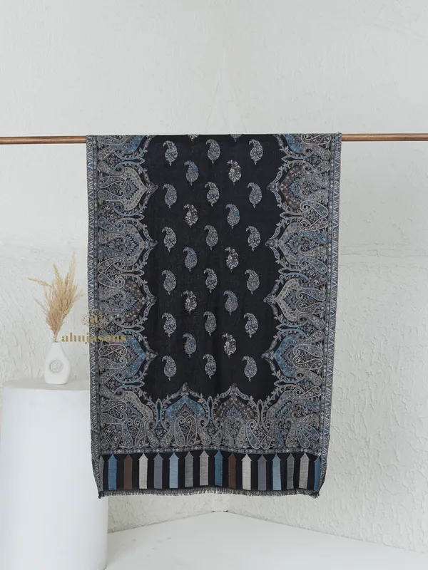 Royal Blue-Woollen Kani Weave Stole with Intricate Kani Jaal