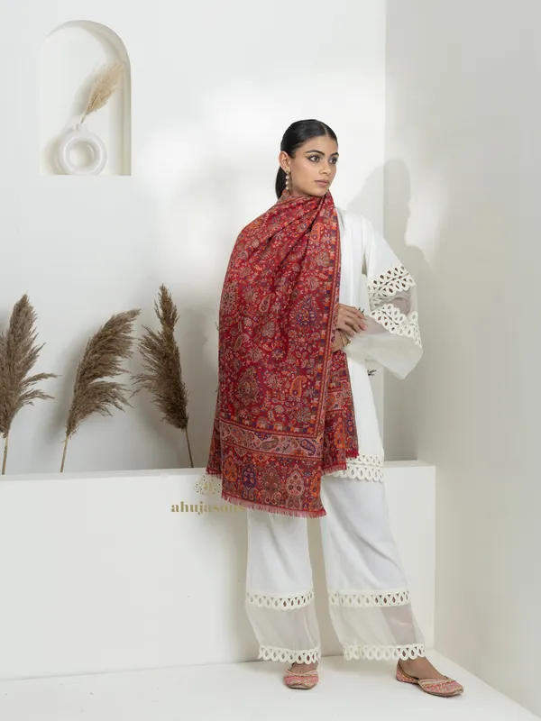 Red-Woollen Kani Weave Stole with Intricate Kani Jaal