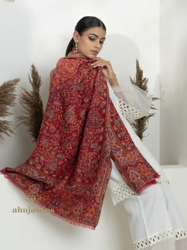 Red-Woollen Kani Weave Stole with Intricate Kani Jaal