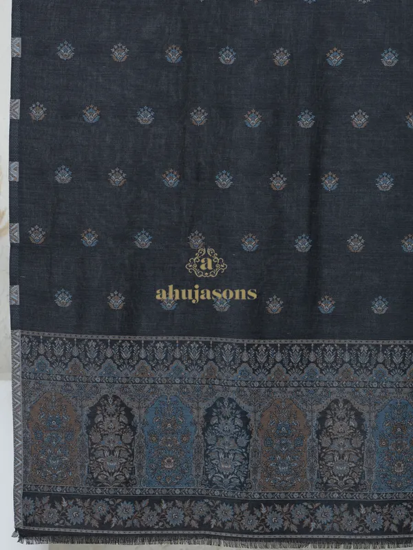 Royal Blue-Woollen Kani Weave Shawl with Palla Embroidery