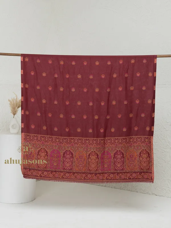 Maroon-Woollen Kani Weave Shawl with Palla Embroidery