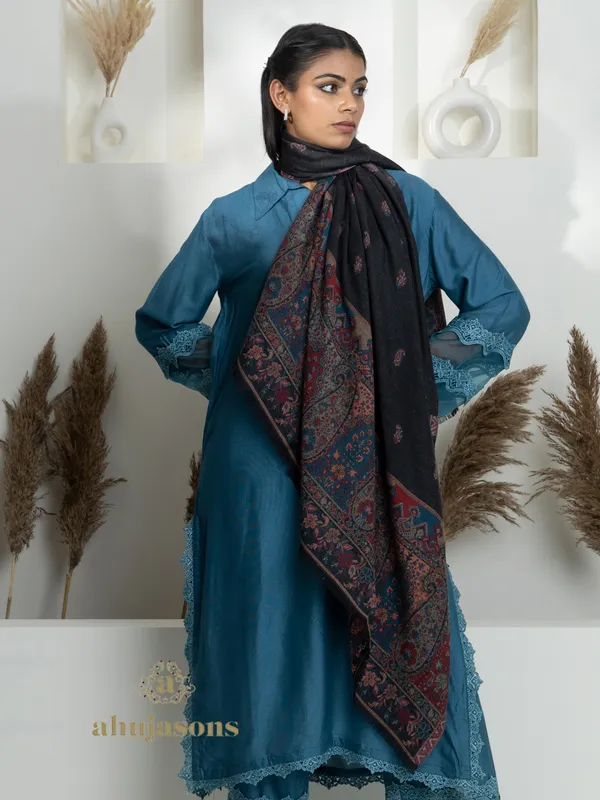 Charcoal Grey-Woollen Kani Weave Shawl with Elegant Palla Embroidery