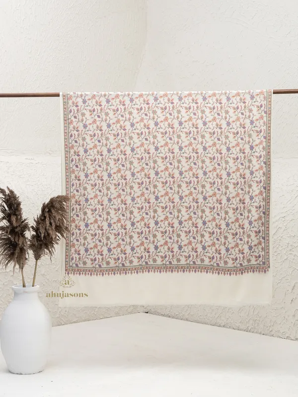 White-Woollen Aari Embroidery Shawl with Exquisite Needlework