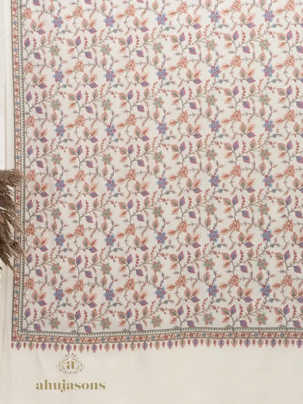 White-Woollen Aari Embroidery Shawl with Exquisite Needlework