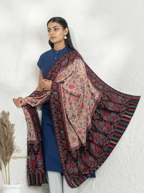 Black-Woollen Kani Weave Shawl with Traditional Kani Motifs