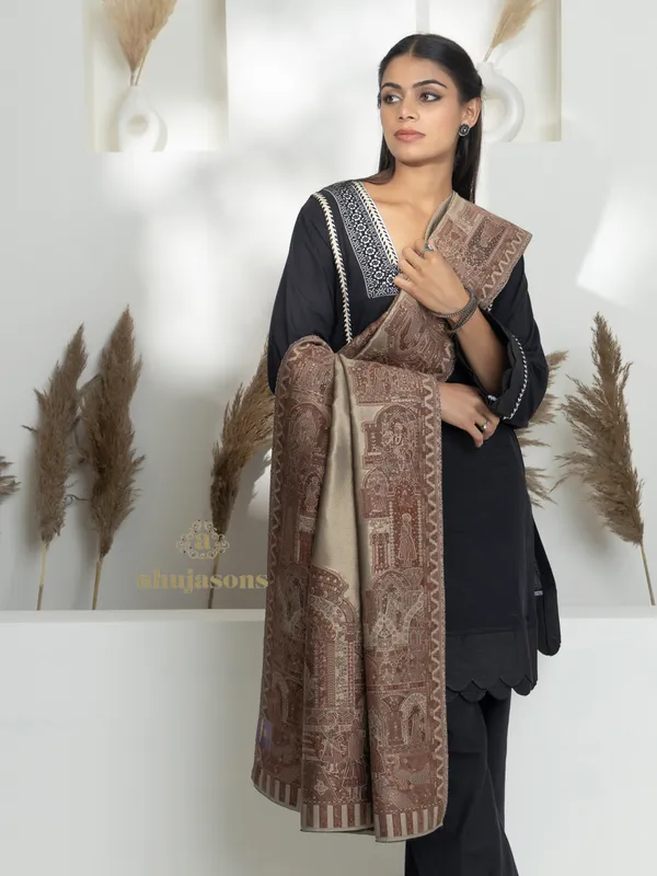 Beige-Woollen Kani Weave Shawl Featuring Kani Zari Detailing