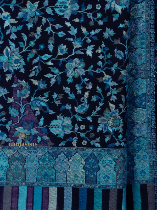 Teal Tranquility: Enchanting Kani Weave Cotton Silk Drape