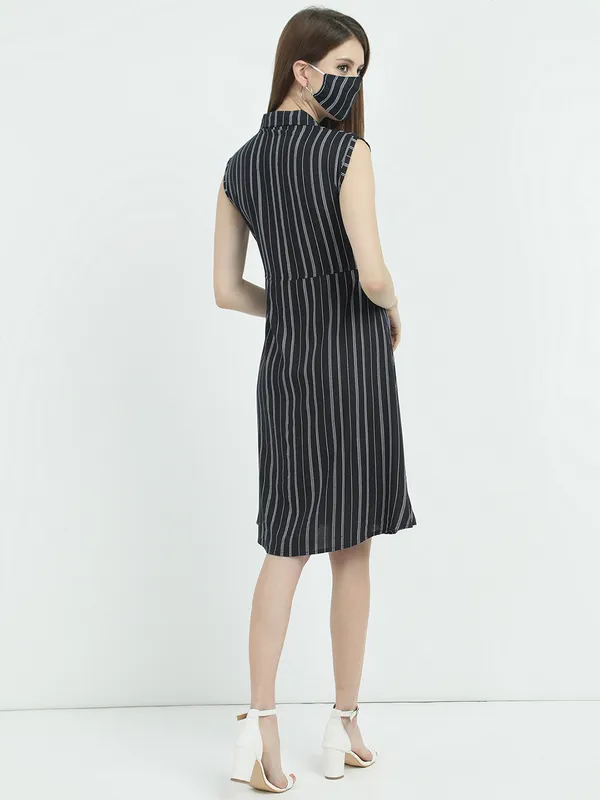 Women Half Sleeve Mid Frock (Black)