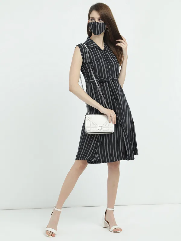Women Half Sleeve Mid Frock (Black)