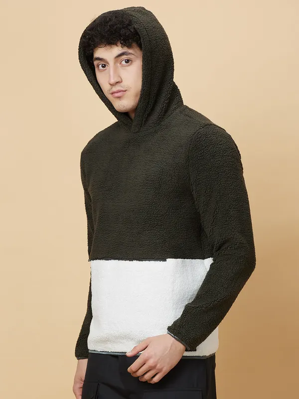 Being Human Mens-Top Hoody Olive & Ecru