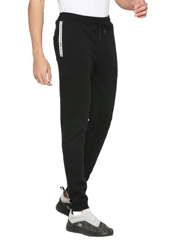 Being Human Clothing Men Regular Fit Track-Black