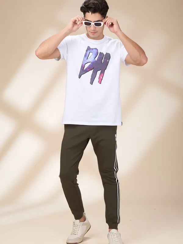 Being Human Men Green Vertical Stripes Jogger