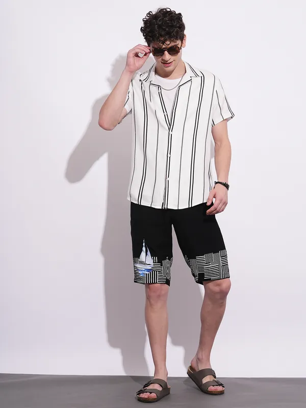 Being Human Clothing Mens-Bottom Shorts Black