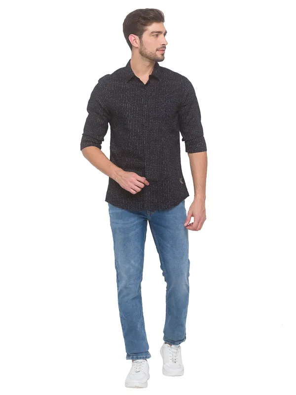 Being Human Clothing Men Slim Fit Collared Shirts-Black