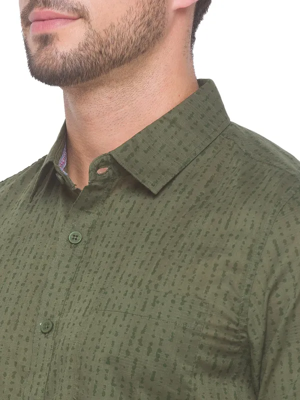Being Human Clothing Men Slim Fit Collared Shirts-Green
