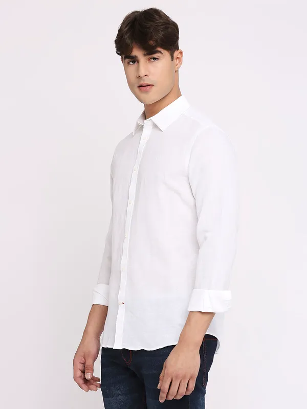 Being Human Men Slim Fit Shirts-White