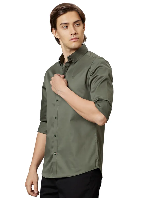 Being Human Slim Fit Men Collared Shirts-Green