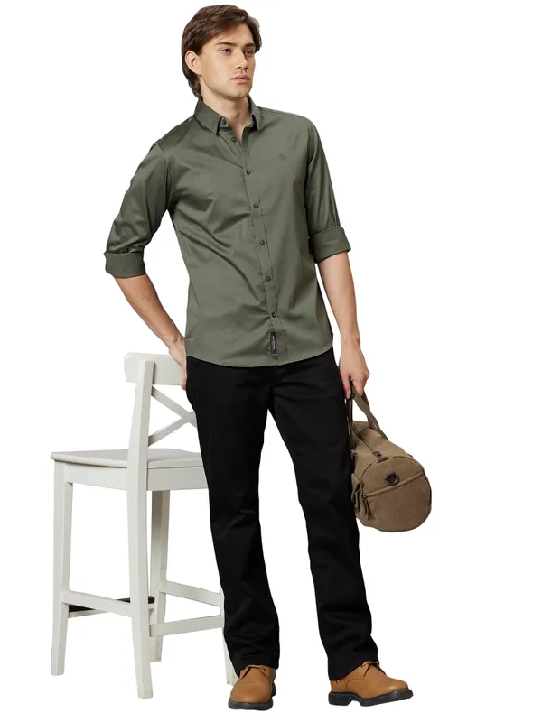 Being Human Slim Fit Men Collared Shirts-Green