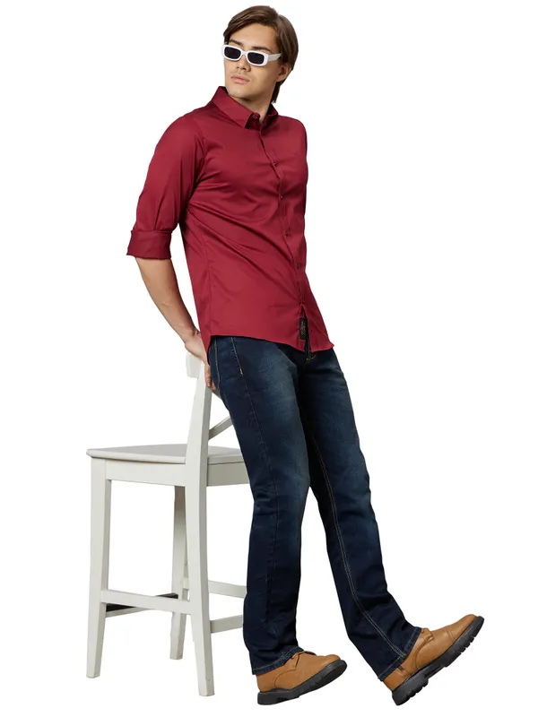 Being Human Slim Fit Men Collared Shirts-Pomegranate