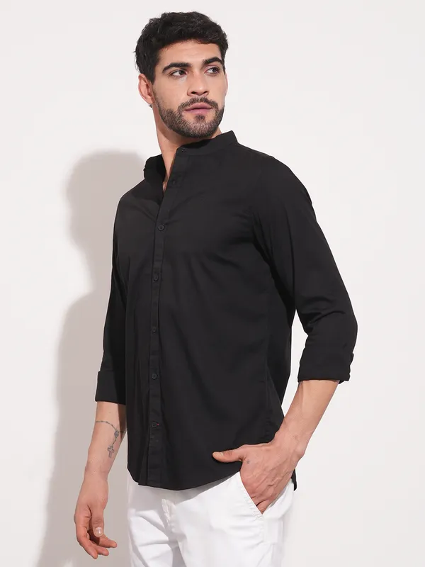 Being Human Men Slim Fit Shirts-Black