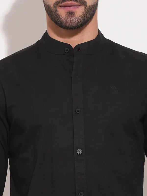 Being Human Men Slim Fit Shirts-Black