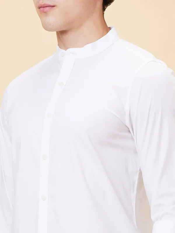 Being Human Men Slim Fit Shirts-White