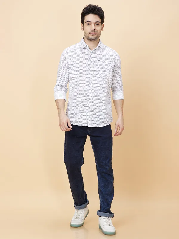 Being Human Clothing Men Slim Fit Shirts-Navy/White