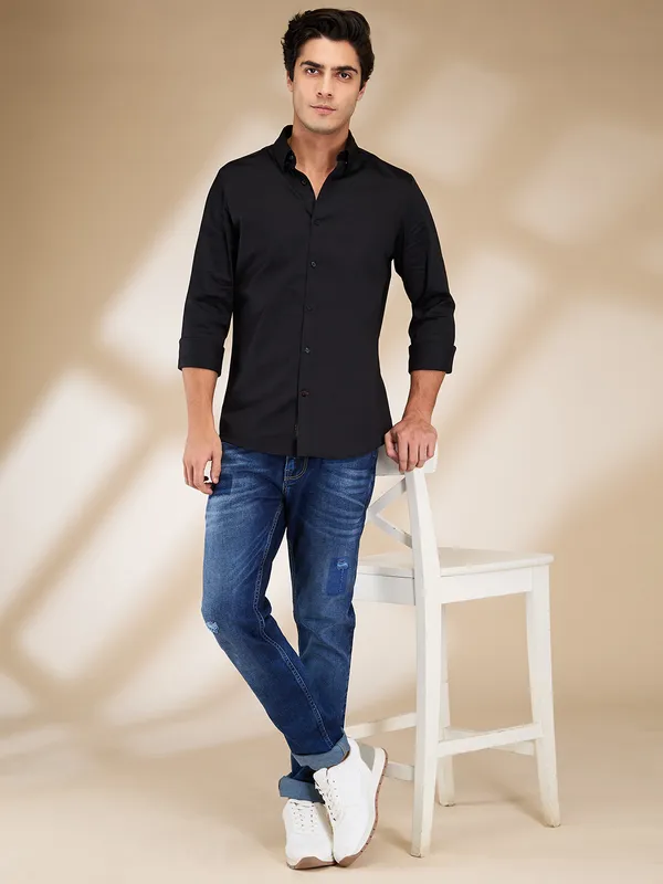 Being Human Men Black Solid Spread Collar Shirt