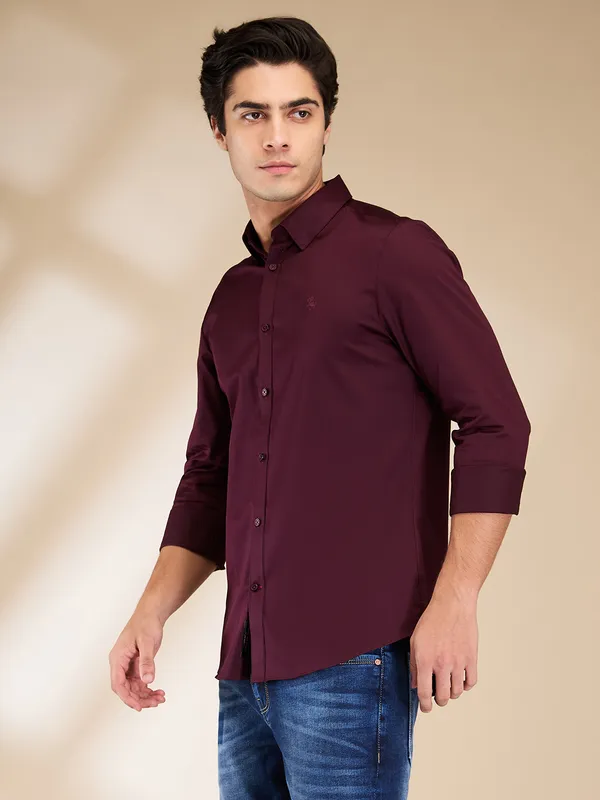 Being Human Clothing Men Red Solid Spread Collar Shirt