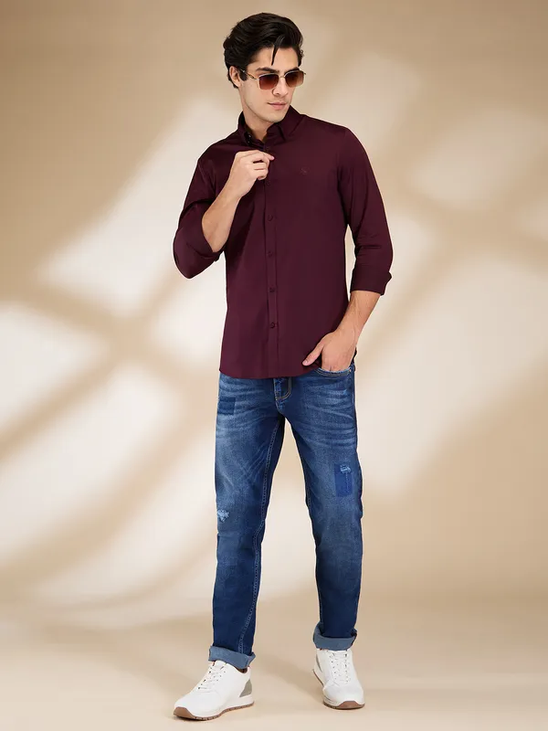 Being Human Clothing Men Red Solid Spread Collar Shirt