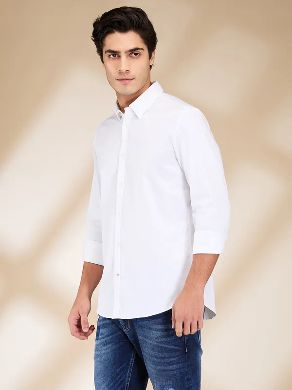 Being Human Clothing Men White Solid Button Down Collar Shirt