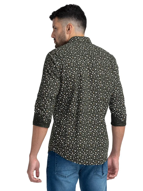 Being Human Clothing Men Slim Fit Collared Shirts-Green