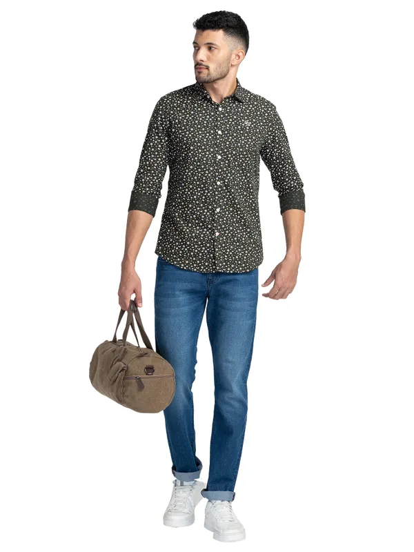 Being Human Clothing Men Slim Fit Collared Shirts-Green