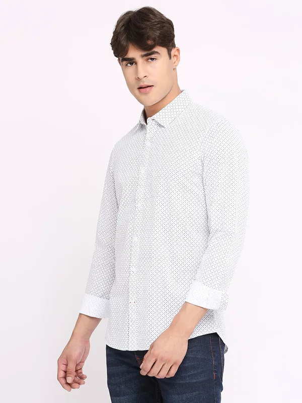 Being Human Men Slim Fit Shirts-White