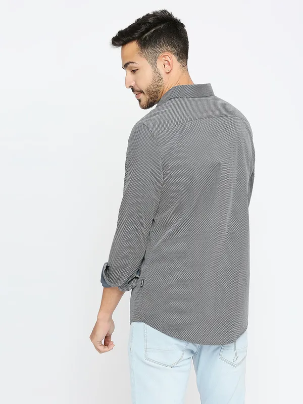 Being Human Men Slim Fit Shirts-Grey