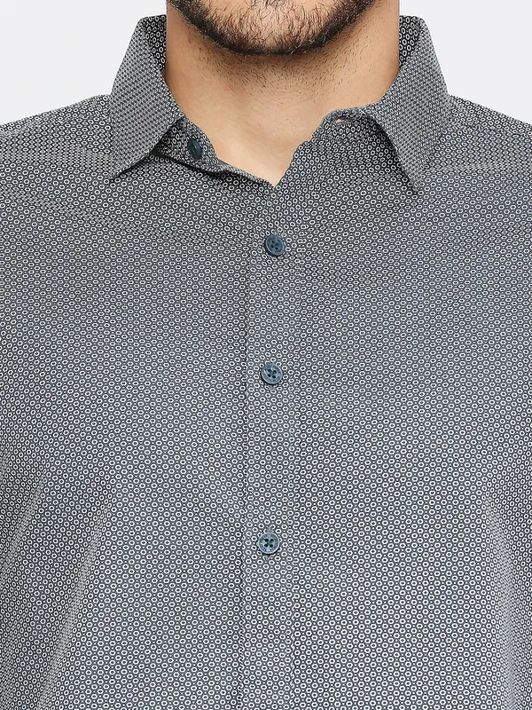 Being Human Men Slim Fit Shirts-Grey