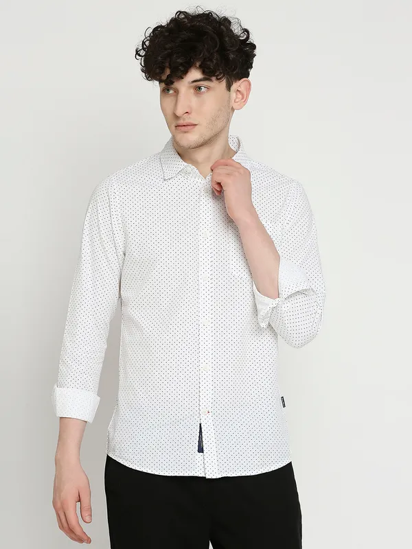 Being Human Men Slim Fit Shirts-White