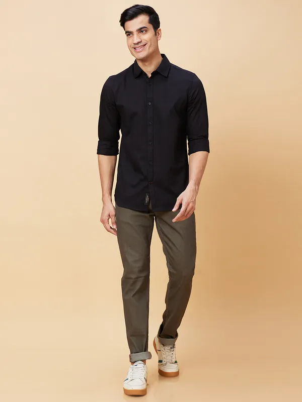 Being Human Men Slim Fit Shirts-Black