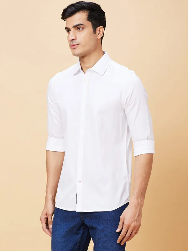 Being Human Men Slim Fit Shirts-White