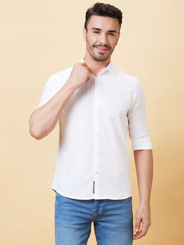 Being Human Men Slim Fit Shirts-White