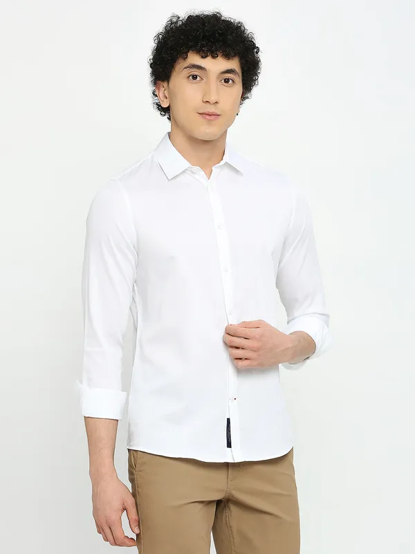 Being Human Men Slim Fit Shirts-White